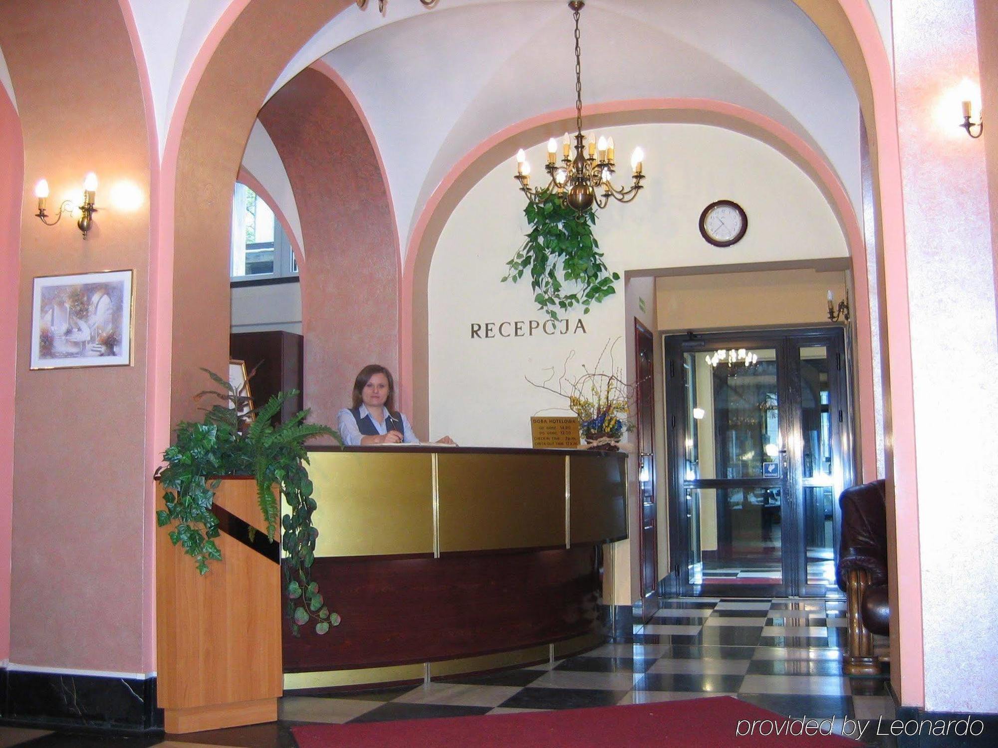 Hotel Mazowiecki Varsó Beltér fotó